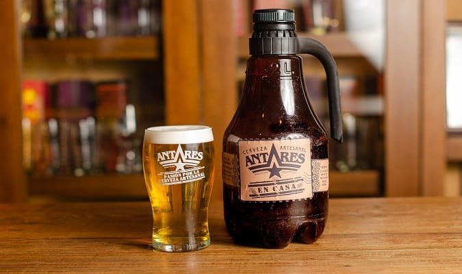Saborear uma Cerveja Artesanal