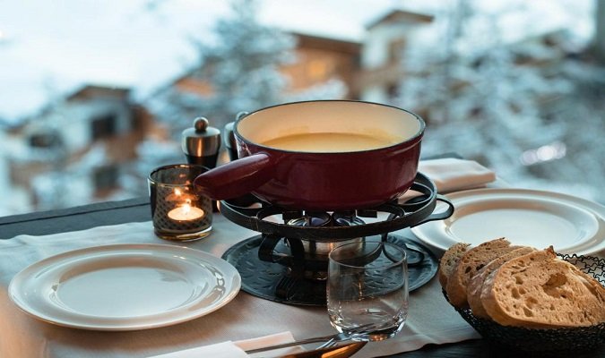 Saborear a Culinária Suíça